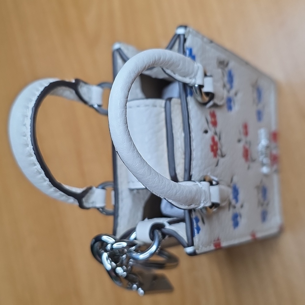 Coach North/south Keychain Tote with Red and Blue Floral Design - Picture 3 of 3